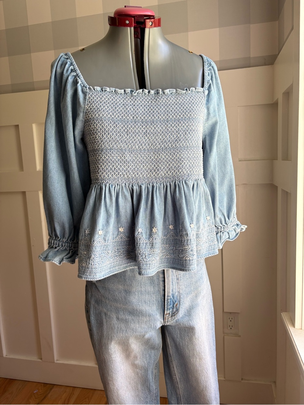 Cotton Light Blue Smocked Peasant Top Large - Picture 6 of 7